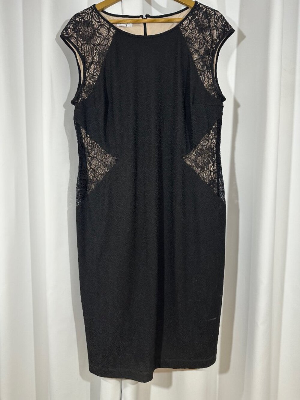 London Times Black Lace Sheath Dress Size 16W Cocktail Career